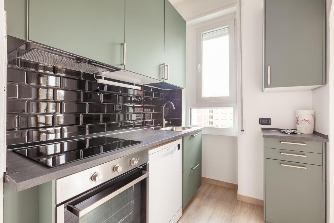 Spazioso - City Life - Fiera - Alcuino 5 Apartment