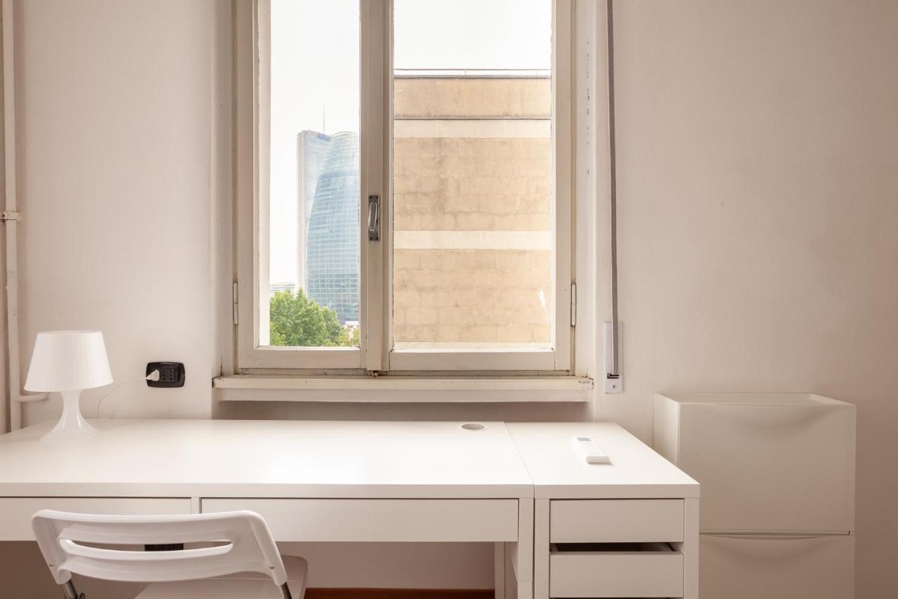 Spazioso - City Life - Fiera - Alcuino 5 Apartment